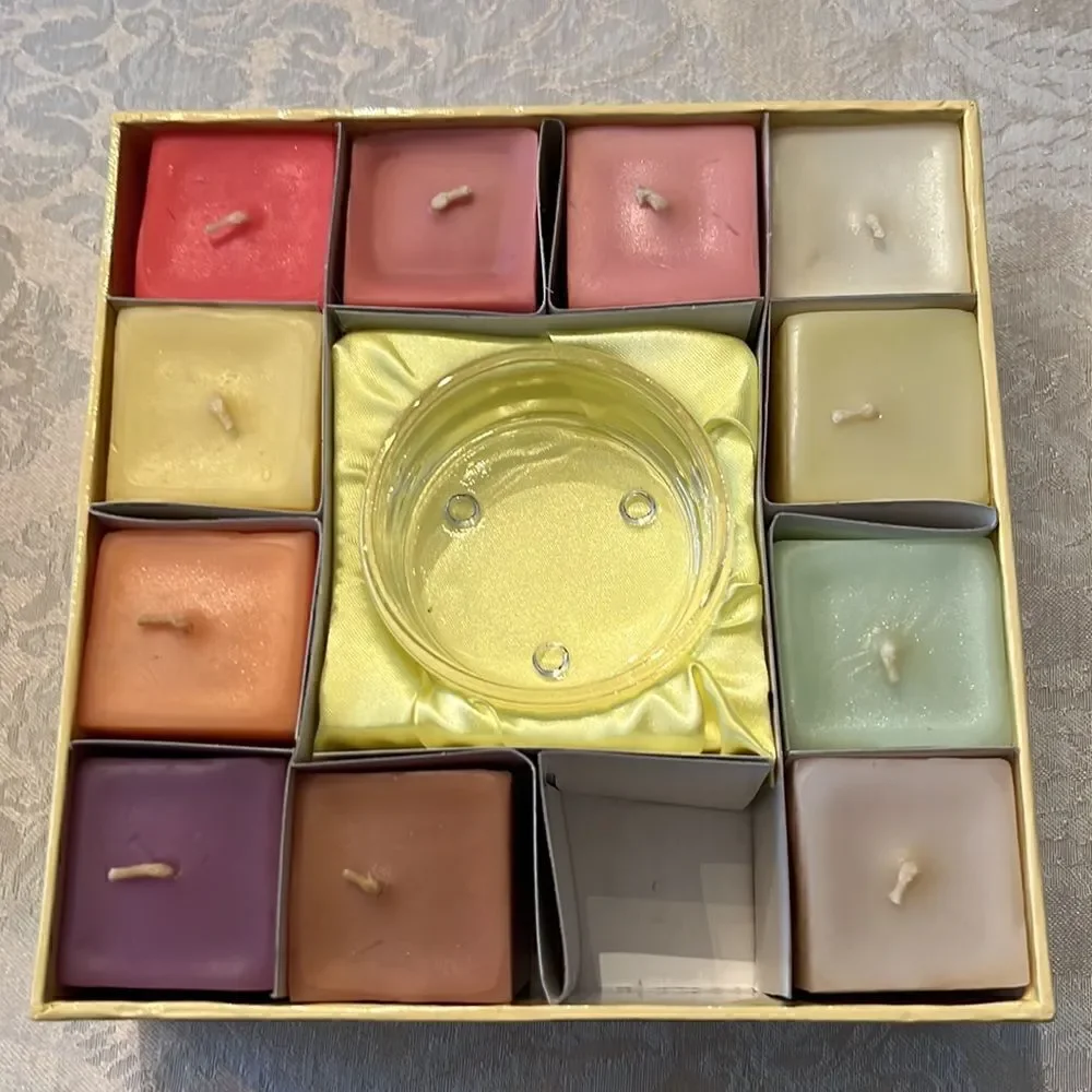 Vintage fragrant candle collection eucalyptus candle is missing GVC